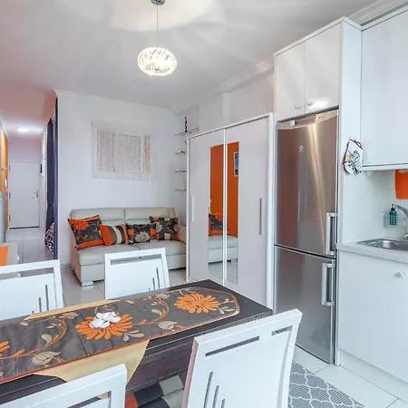 Flatguest Luis Morote - - - Wifi Apartment *